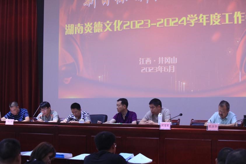 莫問(wèn)收獲，但問(wèn)耕耘，優(yōu)秀業(yè)務(wù)經(jīng)理送課服務(wù)經(jīng)驗(yàn)分享